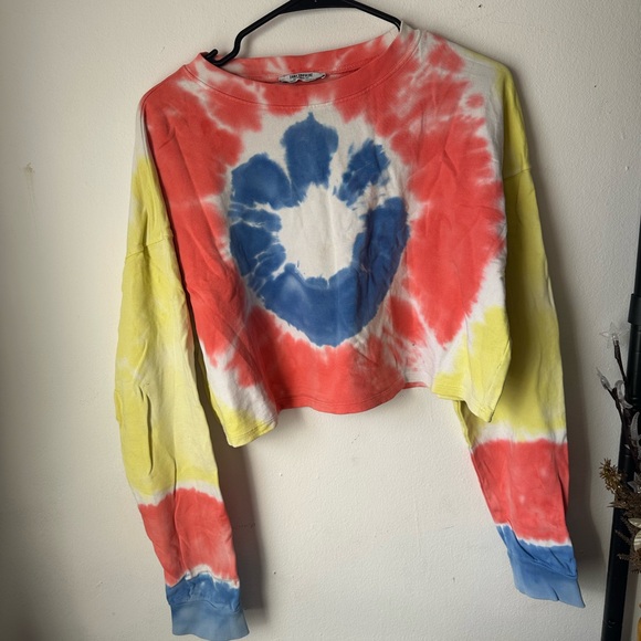 Zara Tops - Zara Tie Dye Long Sleeve Cropped Top